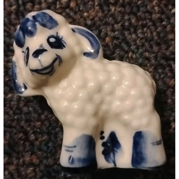 Vintage Gzhel Handmade Porcelain Lamb Miniature Figurine Russia Folk Art Decor - Picture 1 of 7